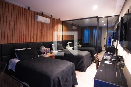 Casa à venda com 267m², 3 quartos e 4 vagas Casa à venda com 267m², 3 quartos e 4 vagasQuarto 3