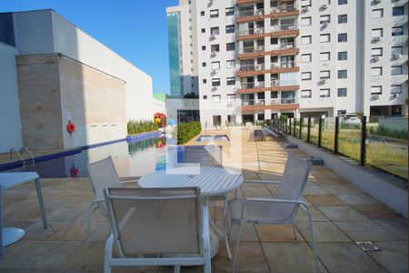 Apartamento à venda com 81m², 3 quartos e 1 vagaÁrea comum - Piscina