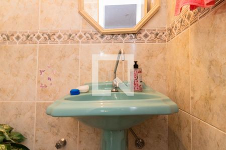 Casa à venda com 133m², 3 quartos e 2 vagasLavabo