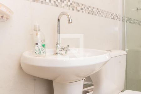 Casa à venda com 133m², 3 quartos e 2 vagasBanheiro