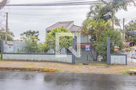 Casa à venda com 133m², 3 quartos e 2 vagasFachada