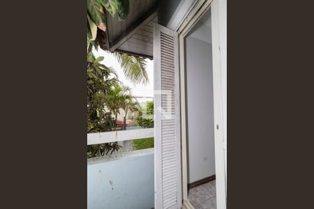 Casa à venda com 133m², 3 quartos e 2 vagasQuarto 2-Varanda