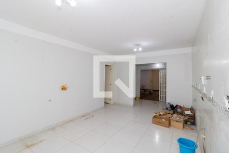 Casa à venda com 133m², 3 quartos e 2 vagasCozinha