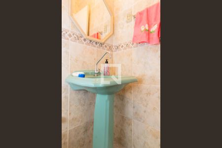 Casa à venda com 133m², 3 quartos e 2 vagasLavabo