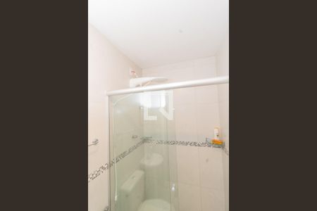 Casa à venda com 133m², 3 quartos e 2 vagasBanheiro