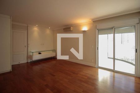 Apartamento à venda com 334m², 4 quartos e 6 vagas Apartamento à venda com 334m², 4 quartos e 6 vagasSuíte 4