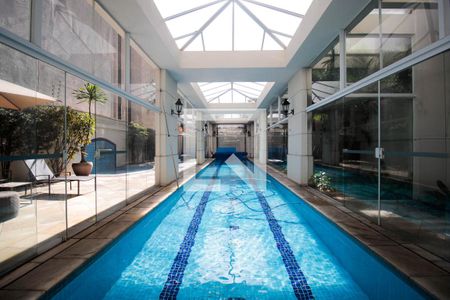 Apartamento à venda com 334m², 4 quartos e 6 vagas Apartamento à venda com 334m², 4 quartos e 6 vagasÁrea comum