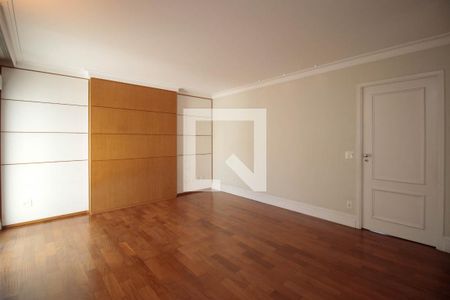 Apartamento à venda com 334m², 4 quartos e 6 vagas Apartamento à venda com 334m², 4 quartos e 6 vagasSuíte 4