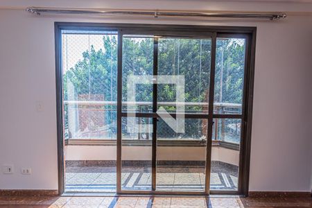 Varanda da sala de apartamento para alugar com 3 quartos, 136m² em Vila Sao Vicente, São Paulo