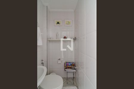 Apartamento à venda com 101m², 2 quartos e 1 vagaBanheiro de serviço