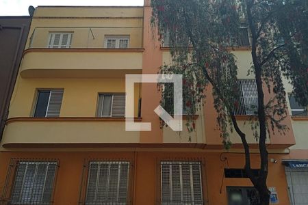 Apartamento à venda com 70m², 3 quartos e 1 vaga Apartamento à venda com 70m², 3 quartos e 1 vagaFachada