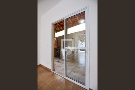 Sala - detalhes de casa de condomínio para alugar com 3 quartos, 72m² em Paisagem Renoir, Cotia