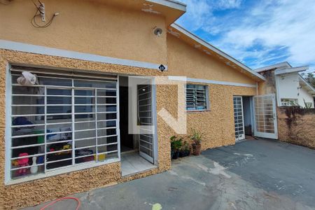 Casa à venda com 170m², 3 quartos e 3 vagasQuintal - Garagem