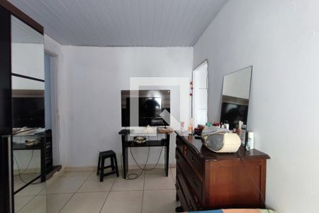 Casa à venda com 170m², 3 quartos e 3 vagasEdícula - Quarto