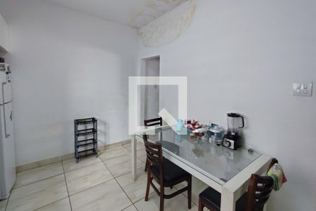 Casa à venda com 170m², 3 quartos e 3 vagasCozinha