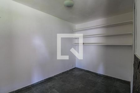 Casa de condomínio à venda com 520m², 5 quartos e 3 vagas Casa de condomínio à venda com 520m², 5 quartos e 3 vagasEdícula - Suíte 5