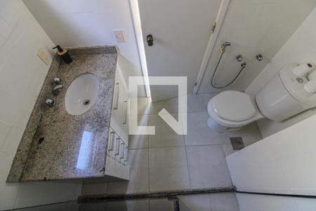 Casa de condomínio à venda com 520m², 5 quartos e 3 vagas Casa de condomínio à venda com 520m², 5 quartos e 3 vagasSuíte 4 - Banheiro