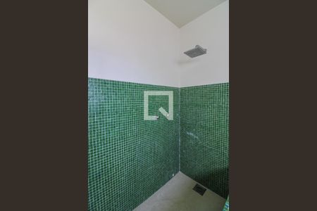 Casa de condomínio à venda com 520m², 5 quartos e 3 vagas Casa de condomínio à venda com 520m², 5 quartos e 3 vagasSuíte 1 - Banheiro