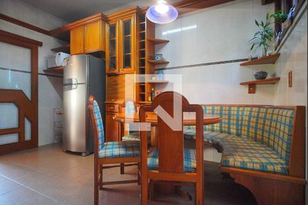 Casa à venda com 420m², 4 quartos e 3 vagasCozinha