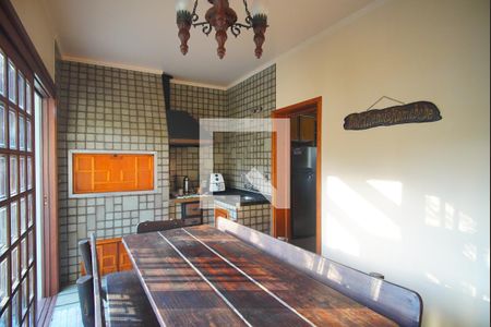 Casa à venda com 420m², 4 quartos e 3 vagas Salão de festas