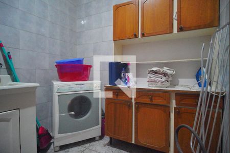 Casa à venda com 420m², 4 quartos e 3 vagasÁrea de Serviço