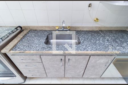 Apartamento à venda com 74m², 2 quartos e 2 vagas Apartamento à venda com 74m², 2 quartos e 2 vagasCozinha