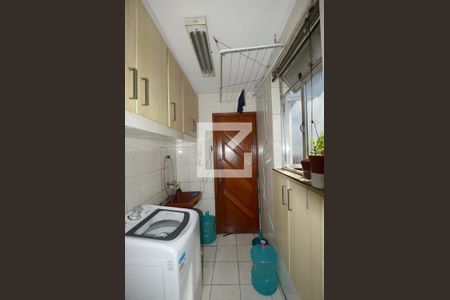 Apartamento à venda com 74m², 3 quartos e 1 vagaÁrea de serviço