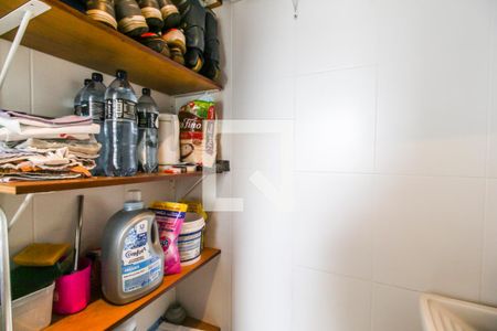 Apartamento à venda com 92m², 2 quartos e 2 vagas Apartamento à venda com 92m², 2 quartos e 2 vagasÁrea de Serviço
