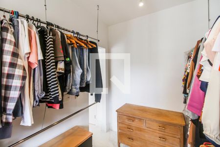 Apartamento à venda com 92m², 2 quartos e 2 vagas Apartamento à venda com 92m², 2 quartos e 2 vagasCloset da suíte 1