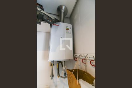 Apartamento à venda com 92m², 2 quartos e 2 vagas Apartamento à venda com 92m², 2 quartos e 2 vagasDetalhe da area de serviço