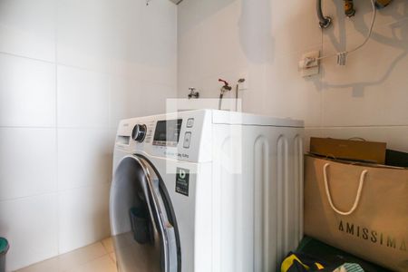 Apartamento à venda com 92m², 2 quartos e 2 vagas Apartamento à venda com 92m², 2 quartos e 2 vagasÁrea de Serviço