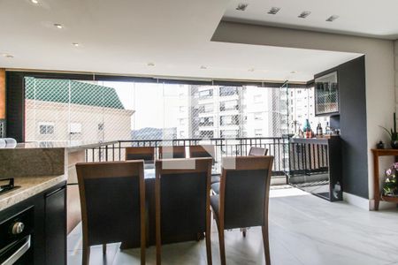 Apartamento à venda com 92m², 2 quartos e 2 vagas Apartamento à venda com 92m², 2 quartos e 2 vagasVaranda gourmet