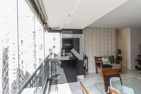 Apartamento à venda com 92m², 2 quartos e 2 vagas Apartamento à venda com 92m², 2 quartos e 2 vagasVaranda gourmet