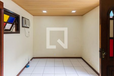 Sala de casa para alugar com 1 quarto, 50m² em Tijuca, Rio de Janeiro