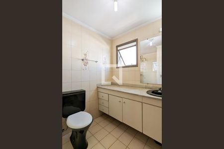 Apartamento à venda com 131m², 3 quartos e 2 vagas Apartamento à venda com 131m², 3 quartos e 2 vagasBanheiro
