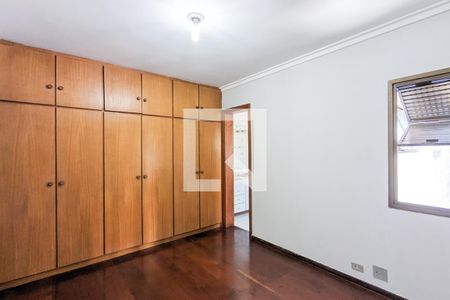 Apartamento à venda com 131m², 3 quartos e 2 vagas Apartamento à venda com 131m², 3 quartos e 2 vagasQuarto da suíte