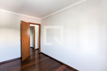 Apartamento à venda com 131m², 3 quartos e 2 vagas Apartamento à venda com 131m², 3 quartos e 2 vagasQuarto 1