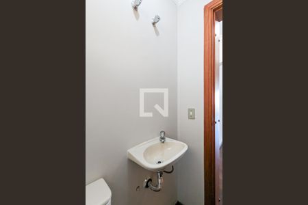 Apartamento à venda com 131m², 3 quartos e 2 vagas Apartamento à venda com 131m², 3 quartos e 2 vagasLavabo