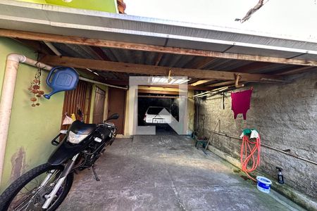 Casa à venda com 140m², 3 quartos e 2 vagasGaragem