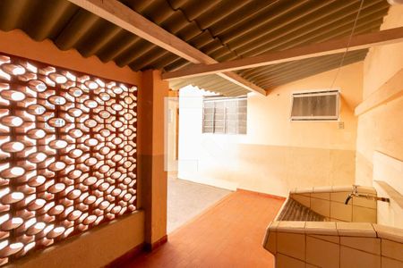 Casa à venda com 182m², 3 quartos e 1 vaga Casa à venda com 182m², 3 quartos e 1 vagaÁrea de Serviço