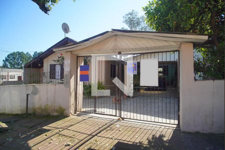 Casa à venda com 150m², 3 quartos e 2 vagasFachada