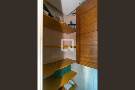 Apartamento à venda com 99m², 3 quartos e 2 vagas Apartamento à venda com 99m², 3 quartos e 2 vagasBanheiro de Serviço (desativado)