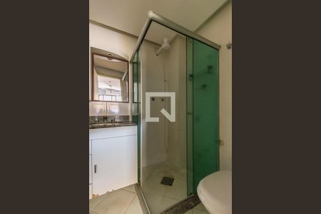 Apartamento à venda com 99m², 3 quartos e 2 vagas Apartamento à venda com 99m², 3 quartos e 2 vagasBanheiro da Suíte