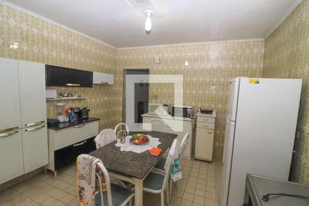 Casa à venda com 115m², 2 quartos e 1 vaga Casa à venda com 115m², 2 quartos e 1 vagaCozinha