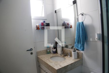 Apartamento à venda com 78m², 3 quartos e 2 vagasBanheiro da Suíte