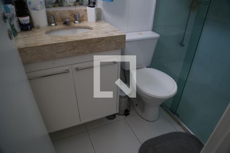 Apartamento à venda com 78m², 3 quartos e 2 vagasBanheiro da Suíte