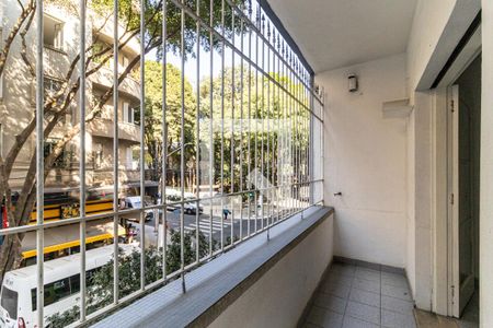 Varanda de kitnet/studio para alugar com 1 quarto, 35m² em Vila Buarque, São Paulo