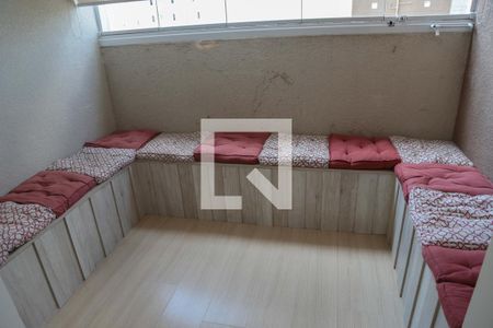 Sala de apartamento para alugar com 2 quartos, 49m² em Conceicao, Osasco