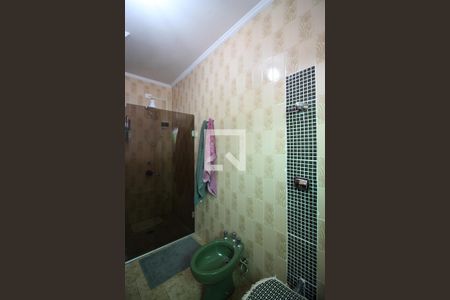 Casa à venda com 360m², 4 quartos e 5 vagasBanheiro da Suíte