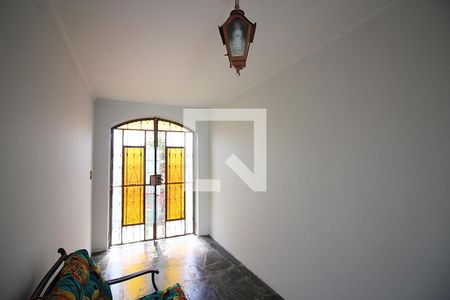Casa à venda com 360m², 4 quartos e 5 vagasHall